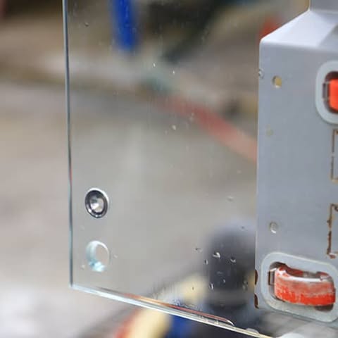 Deşmə Şüşə Nümunəsi 4