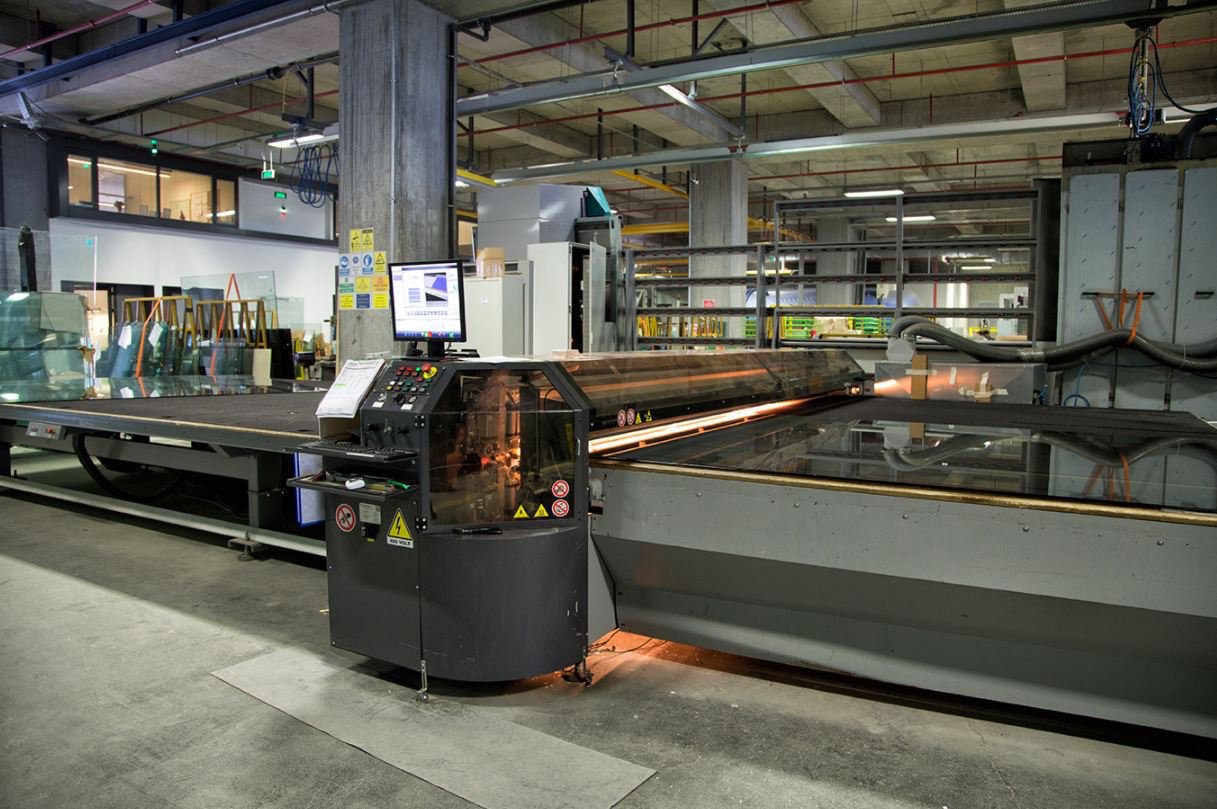 Gülləkeçirtməz Şüşələr Nümunə 7